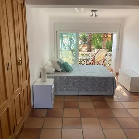 Apartamento Final De Las Rotas Дения