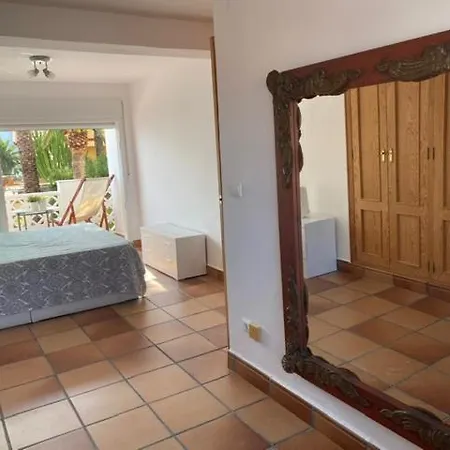 Apartamento Final De Las Rotas Дения